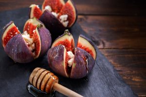 how to eat fig?