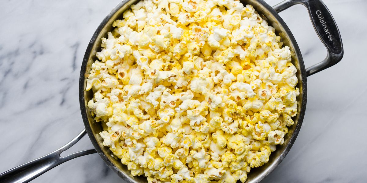 How to make popcorn on the stove?