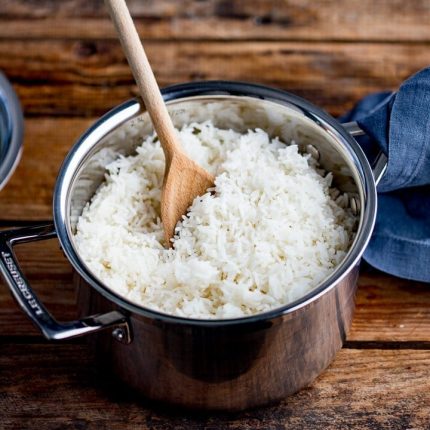 How to cook rice on stove?